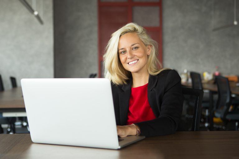 a women who needs temporary working visa indonesia