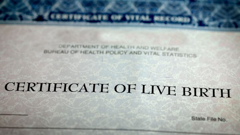 Certified Sworn Translator Services: How to Obtain a Birth Certificate in Indonesia – Simplified with Devisa Global Services
